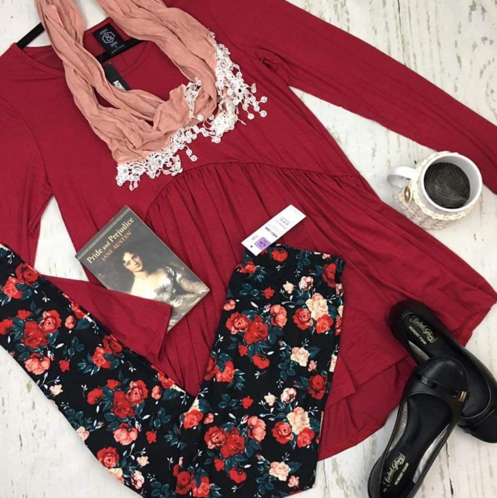 Agnes and Dora leggings